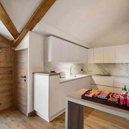 Lägenhet Luxury Penthouse - Panoramic Views, Walkway Balcony, Private Floor *