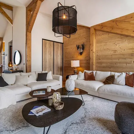 Luxury Penthouse - Panoramic Views, Walkway Balcony, Private Floor Lägenhet