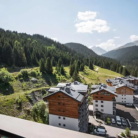 Luxury Penthouse - Panoramic Views, Walkway Balcony, Private Floor Lägenhet Courchevel